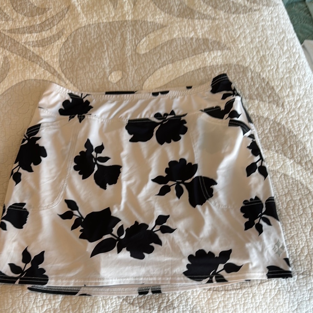 Floral Black and White Skirt